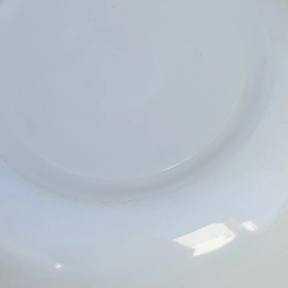 Federal milk glass‎ deep bowl - Picture 4 of 9